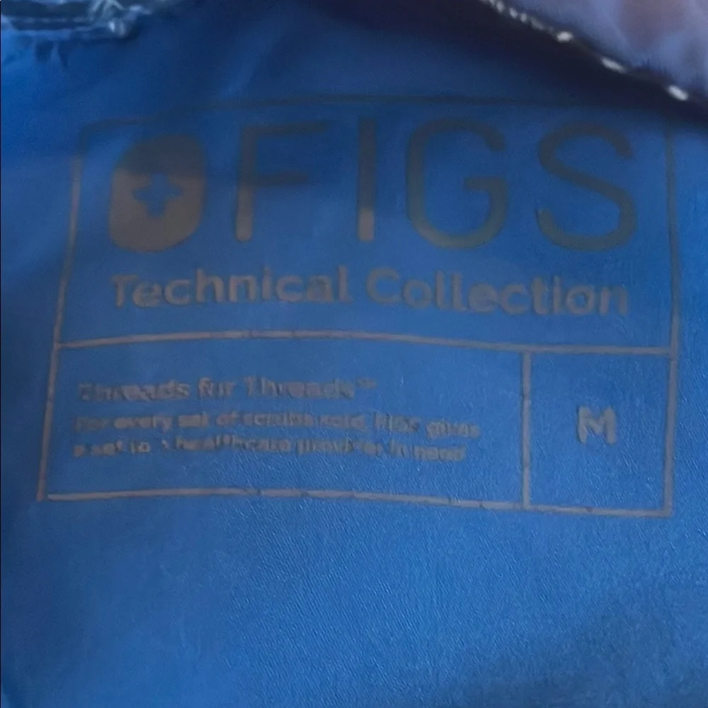 FIGS Technical Collection Royal Blue Men's Scrub Set Size M